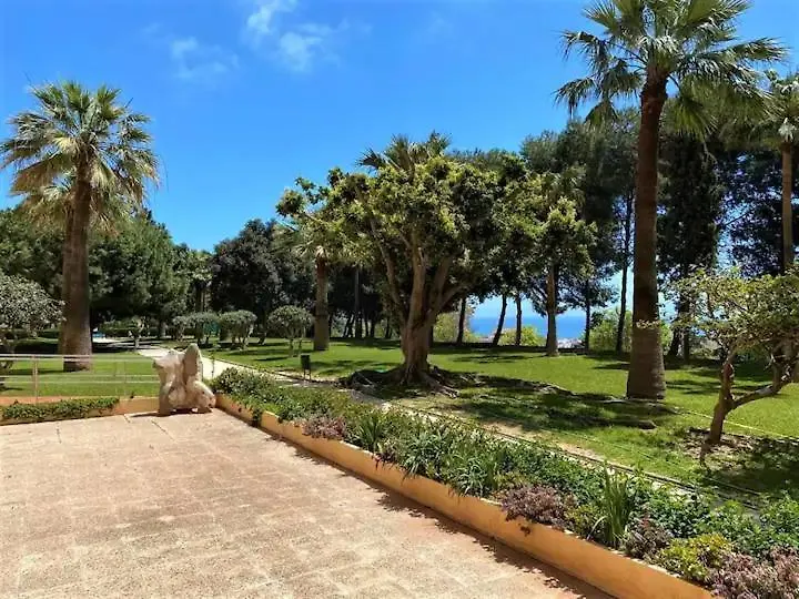 New Confort Benalmadena 0*,